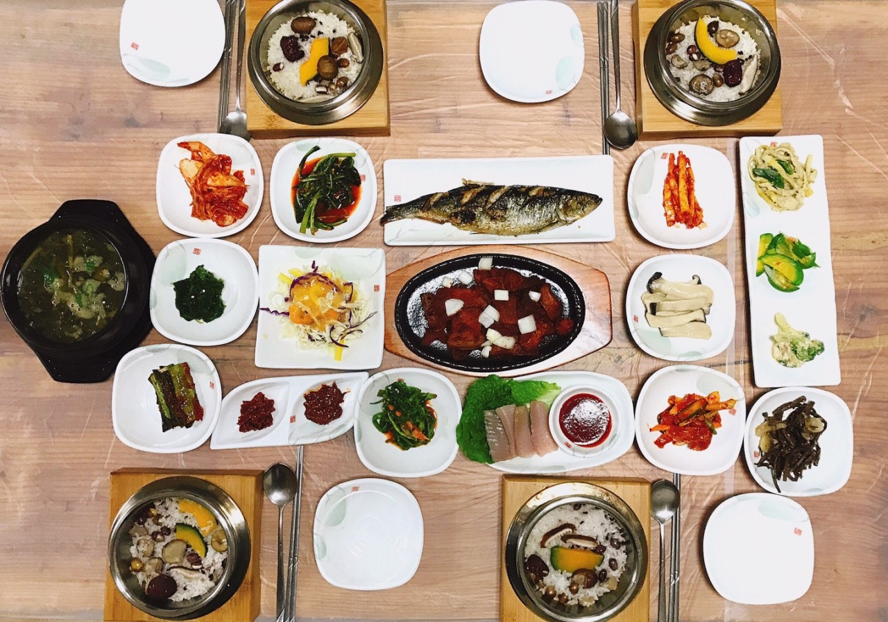 남도 서가네, 상차림 15가지 반찬