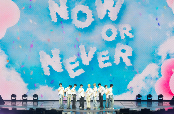 제로베이스원 콘서트