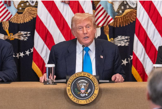 트럼프의 &lsquo;그린란드 관세 압박&rsquo;이 촉발한 2026년 1월 안전자산 쇼크 : 금&middot;은 신고가와 &lsquo;자본전쟁&rsquo; 시나리오