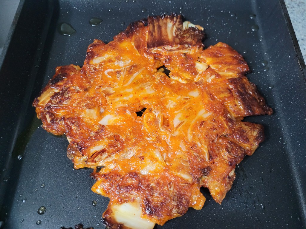 뒤집은 후 색이 올라온 김치전