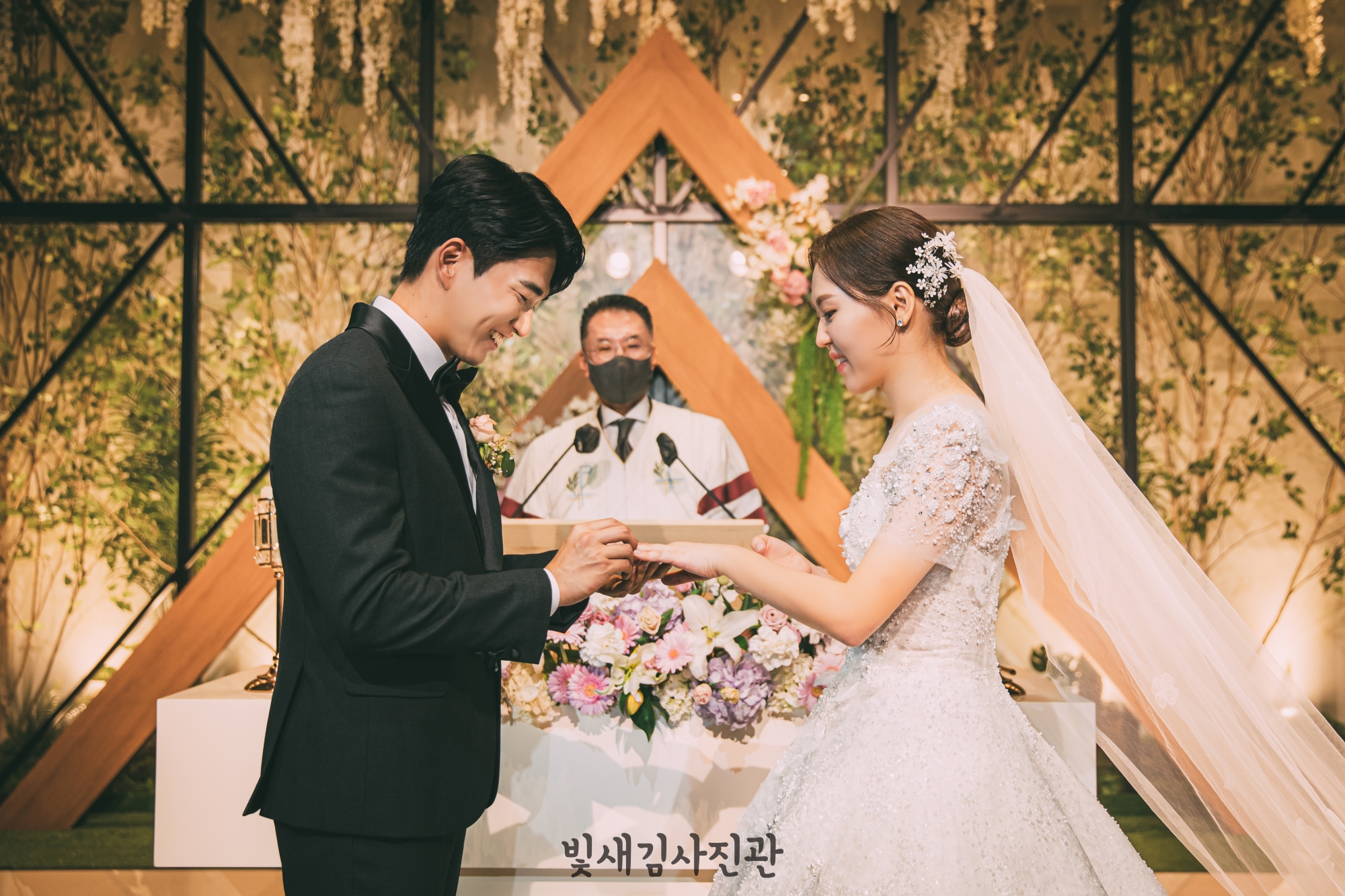 수원 디에스컨벤션 본식스냅 촬영 후기 32