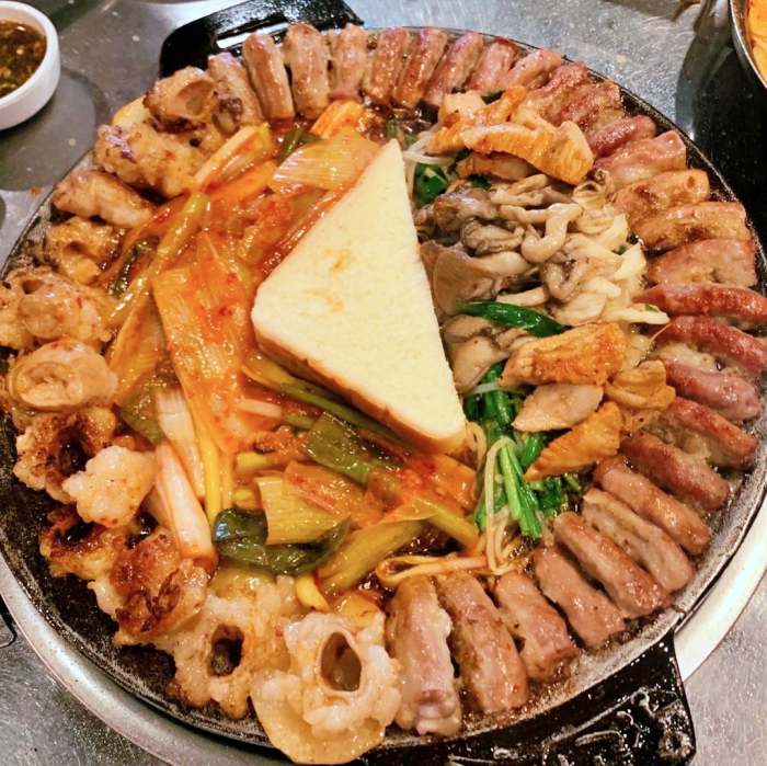 생방송오늘저녁 왕십리 한우 곱창 밀키트 온라인 택배 판매 대창 양깃머리 모듬구이 곱창집 맛집 추천