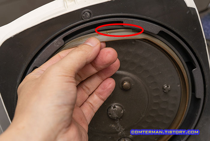 쿠쿠 압력솥 실리콘 패킹 분리