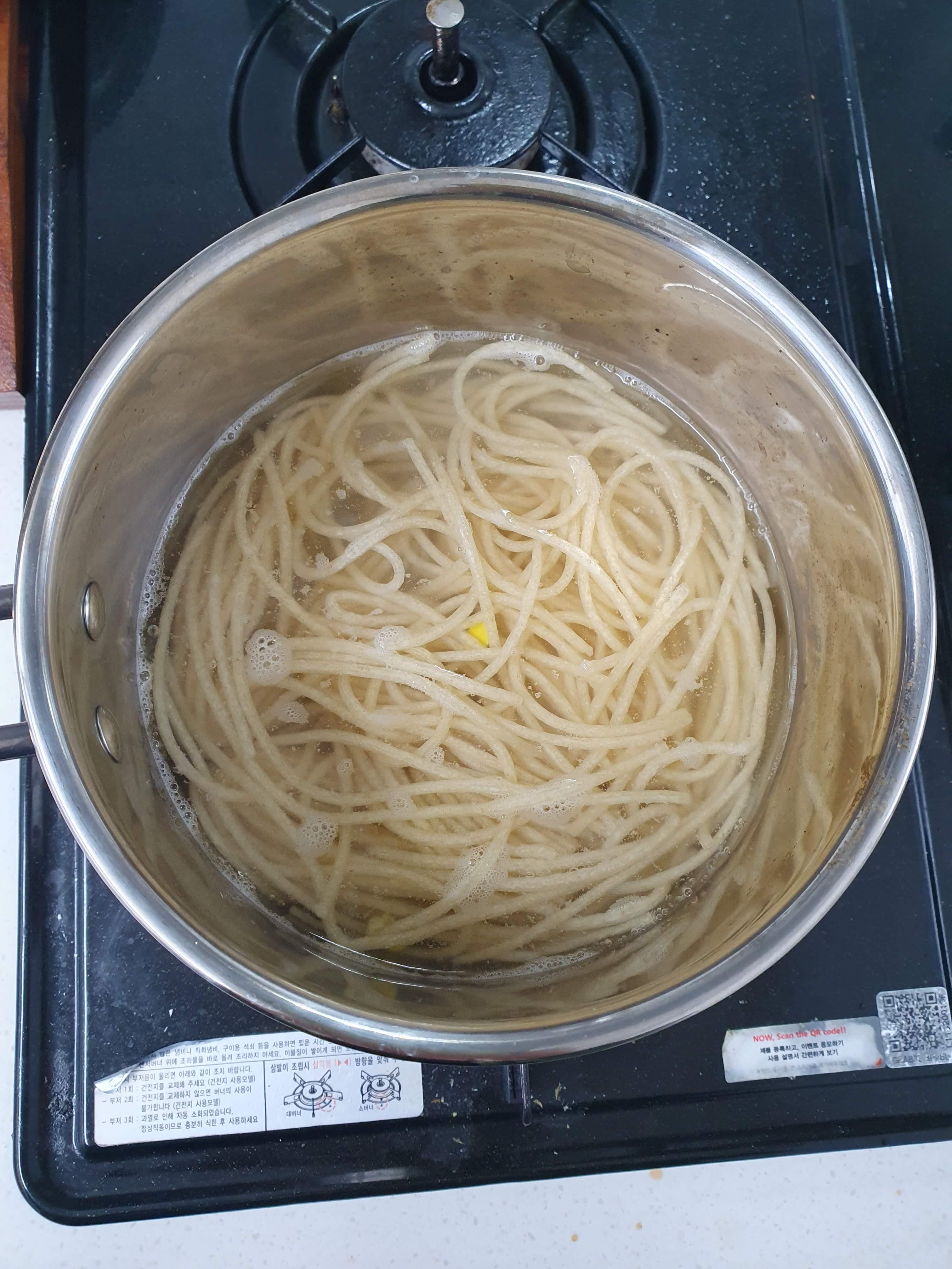 쫄깃쫄깃 면발