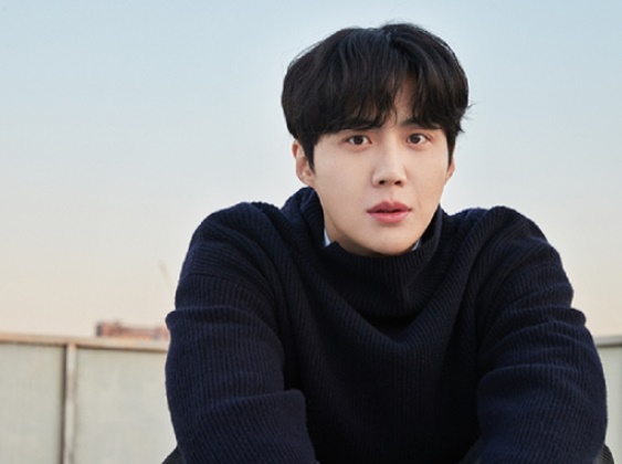 김선호