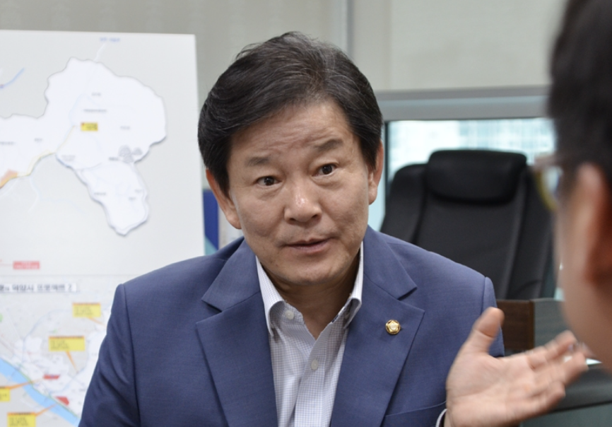 정치인 정재호