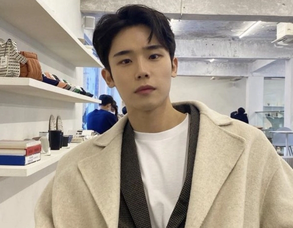 에일리 최시훈 커플 결혼 전제 열애 근황