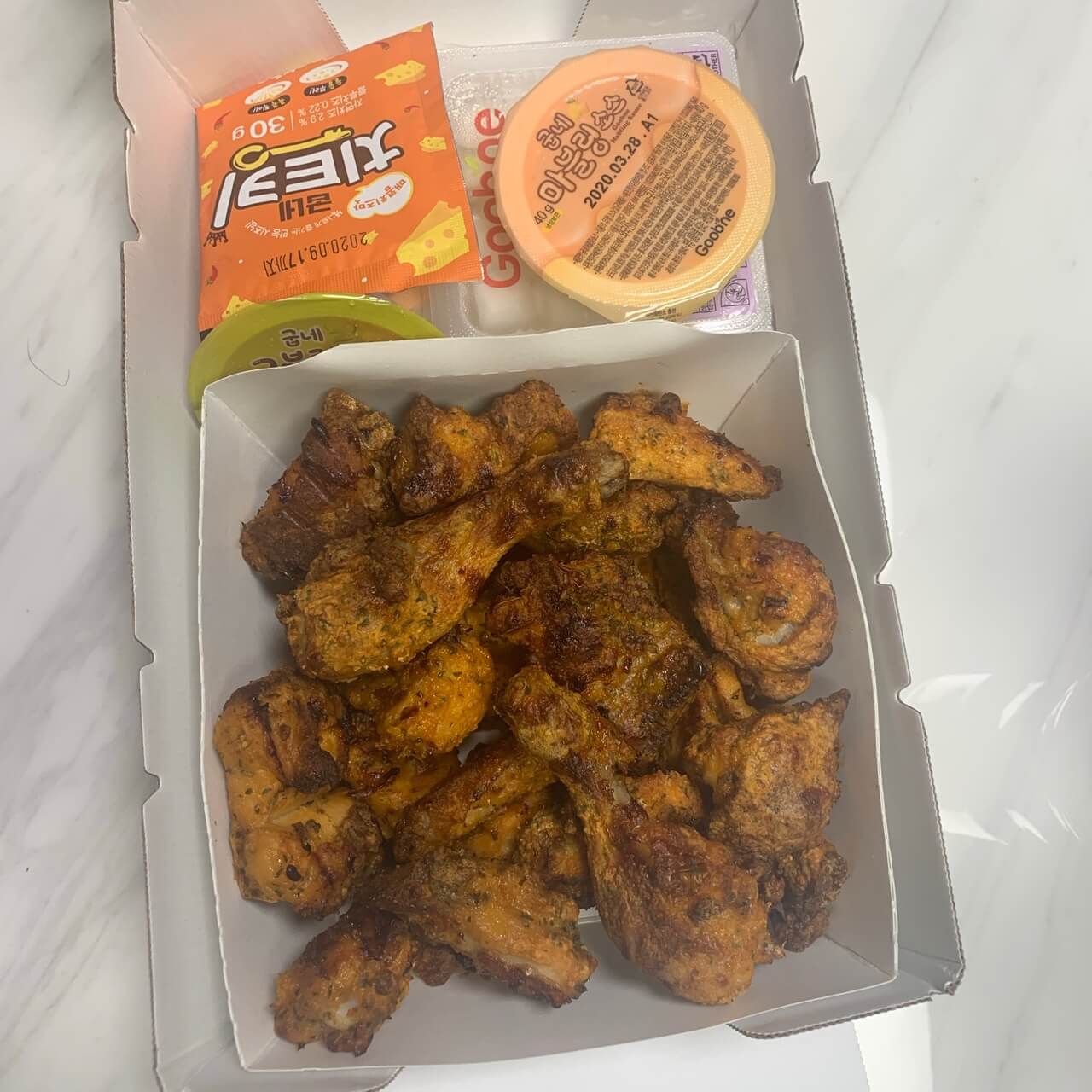 굽네치킨 고추바사삭