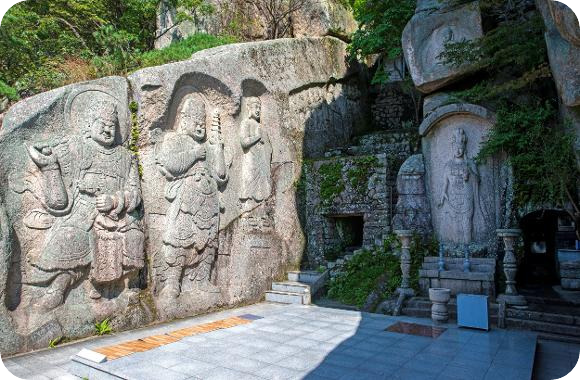 부산 만덕 석불사 이미지
출처: 한국관광공사 홈페이지