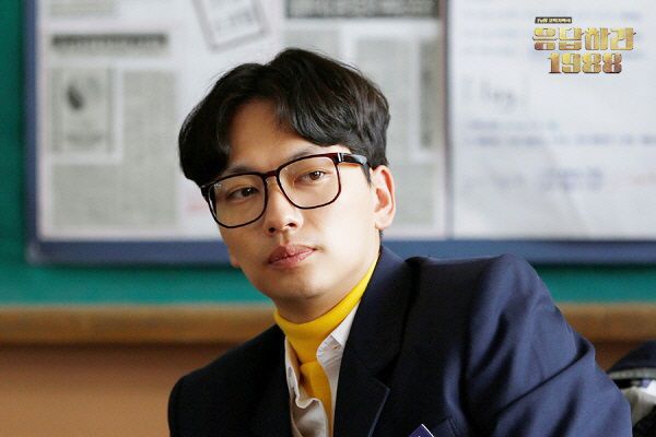 이동휘 프로필