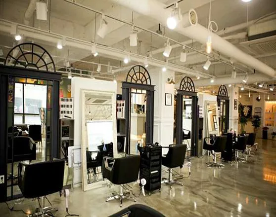 박승철헤어스투디오 충주성서점