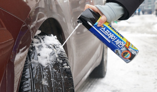 스노타이어 스프레이