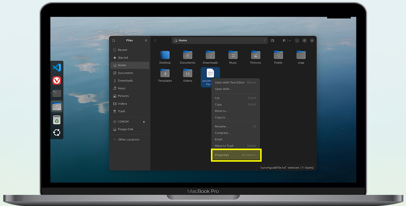 파일 위에서 마우스 오른쪽 버튼 클릭 → "속성(Properties)" 선택.