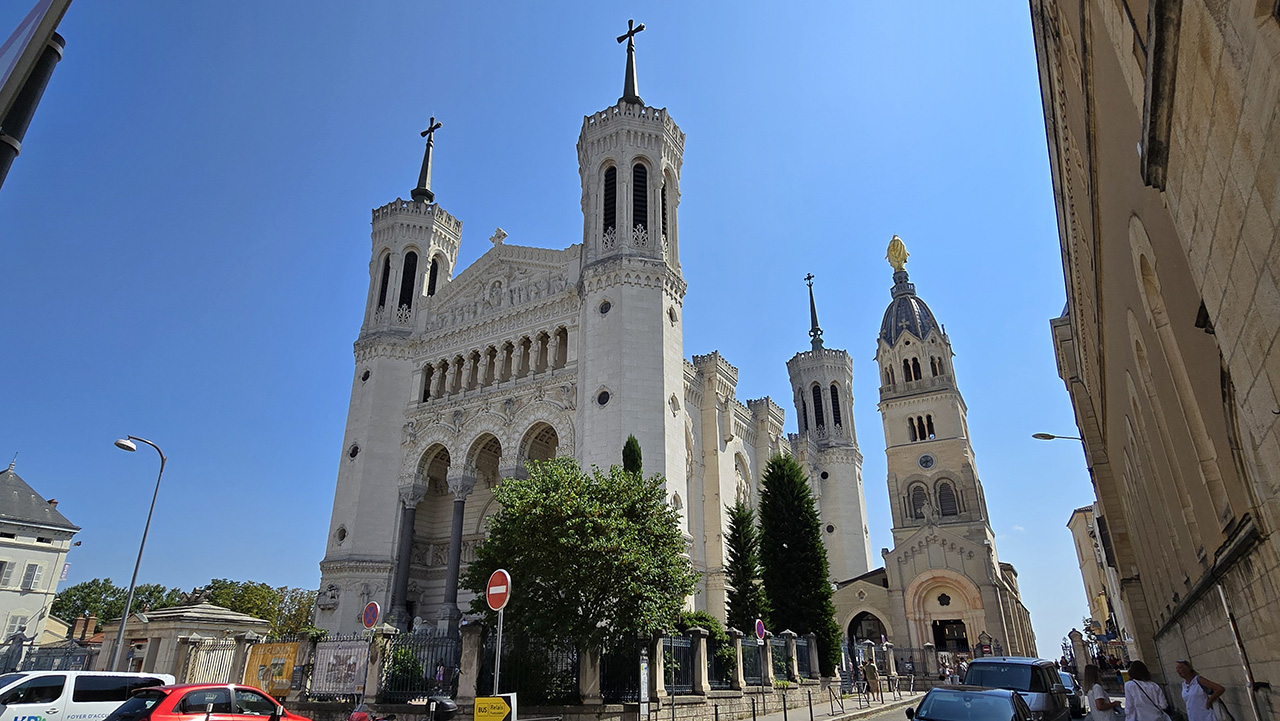 리옹 푸르비에르 노트르담 대성당
