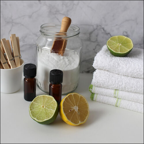 베이킹소다와 라임&amp;#44; 레몬&amp;#44; 수건들