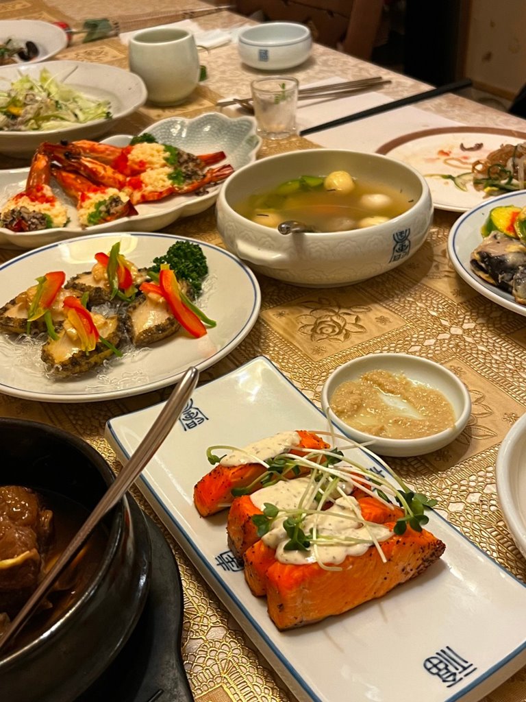 명동정