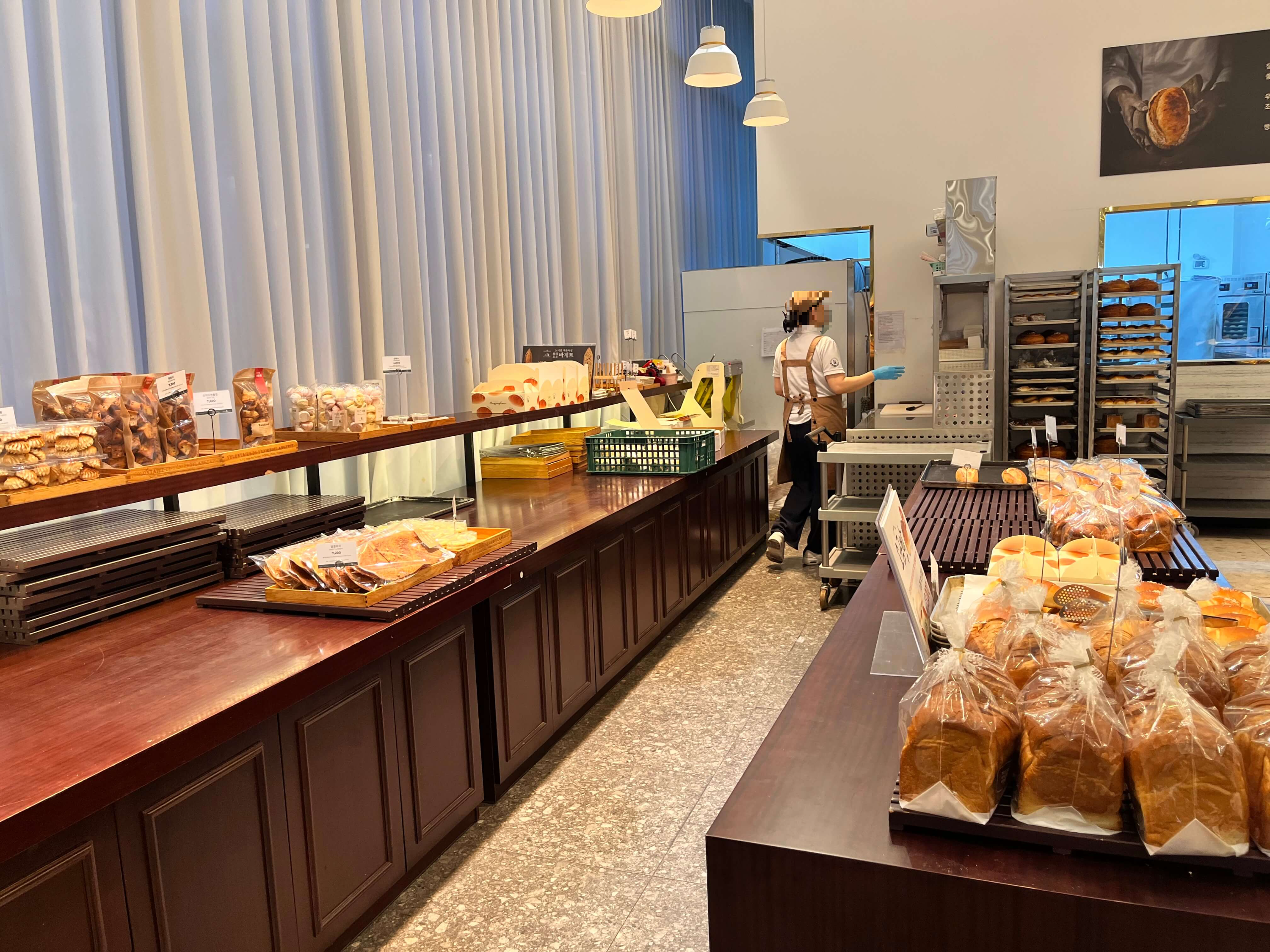 동탄 오산 대형 베이커리 카페 골드헤겔 - 홍종흔 베이커리 본점