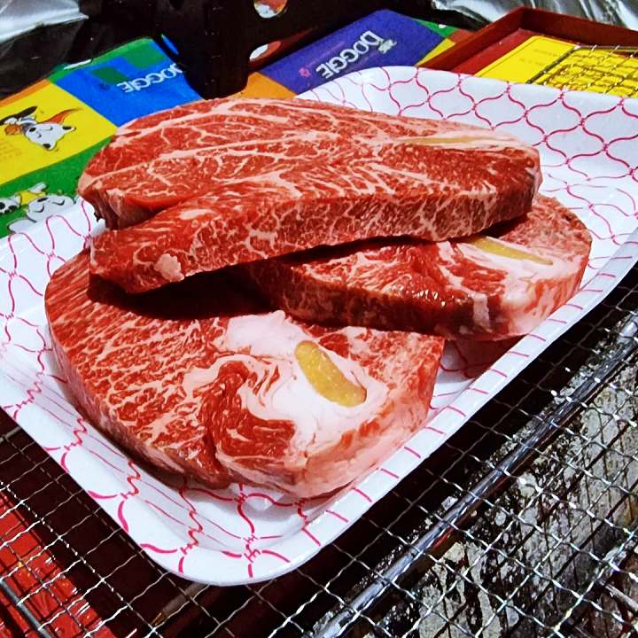 토요일은 밥이좋아 예산 예당호 출렁다리 광시한우 맛집 정육 식당 한우 암소 숯불 직화 구이 예산10미 현지인 추천 토밥 좋아 방송정보