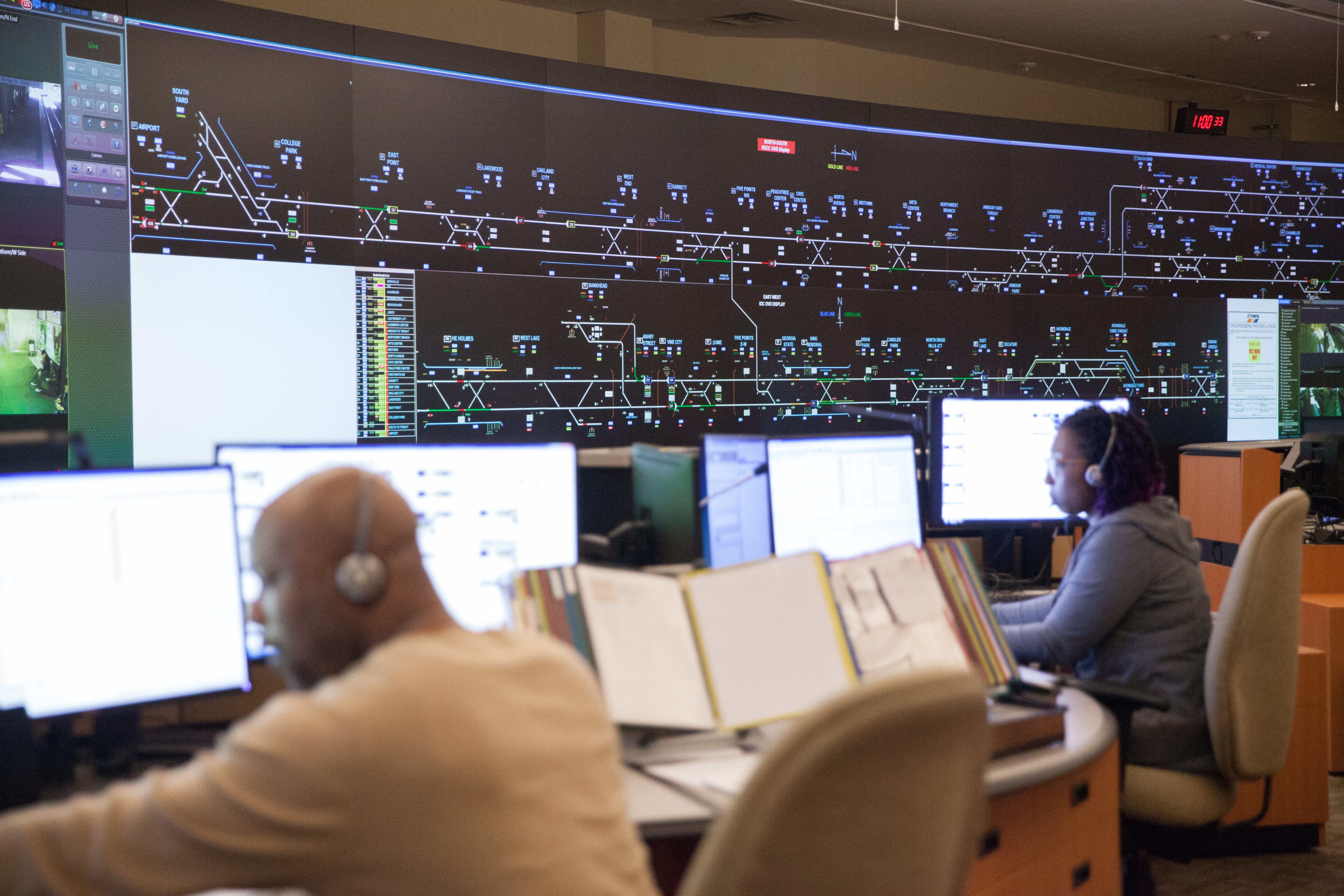 이미지 출처: AI 생성 이미지(콘텐츠 이해를 돕기 위한 시각 자료)
본 이미지는 실제 인물을 특정하지 않은 AI 생성 이미지로,
철도 기술사의 업무 이해를 돕기 위한 참고용 이미지입니다.