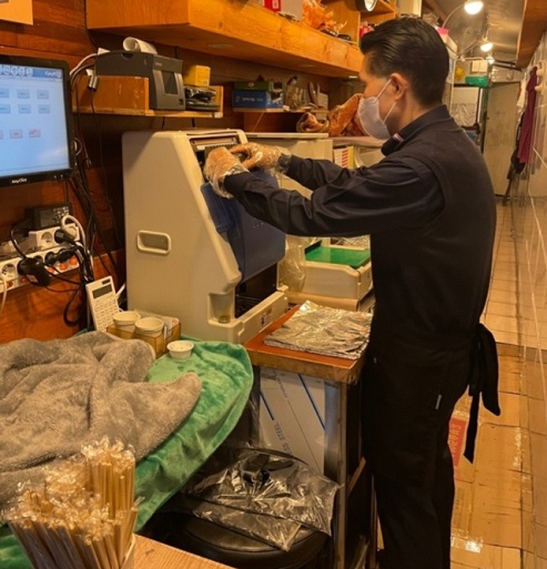 늘솜김밥-사장님