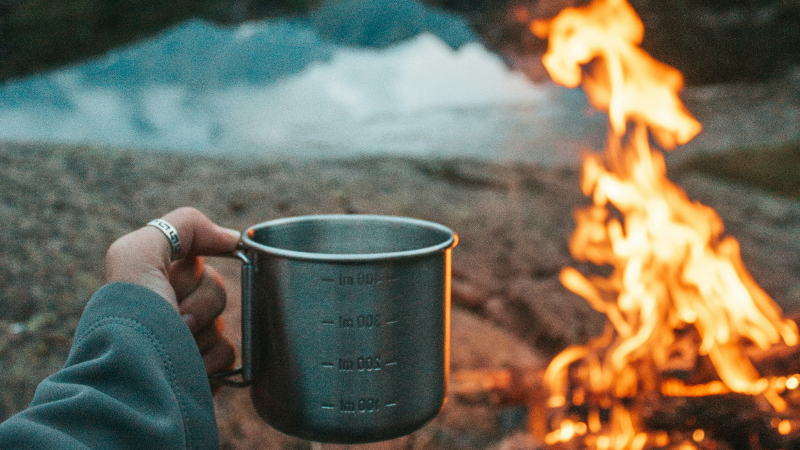 unsplash_camping_laurine-bailly