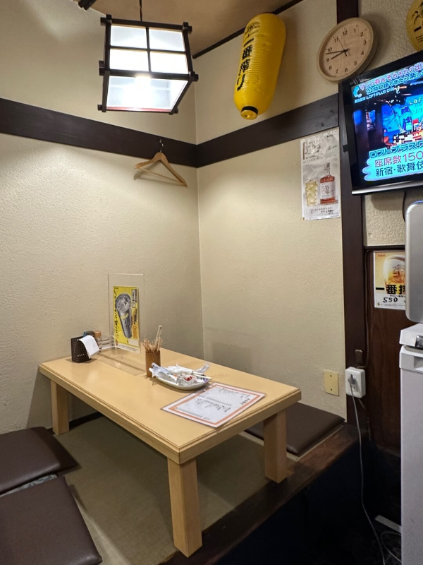 도쿄-현지-이자카야-분위기-야키토리