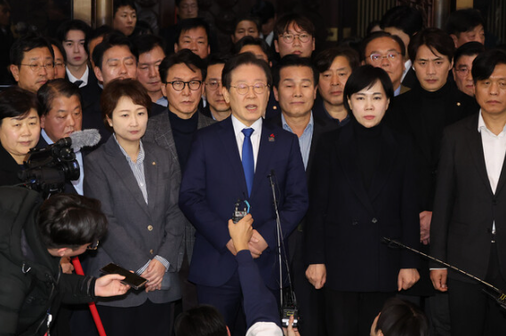 비상 계엄령 선포