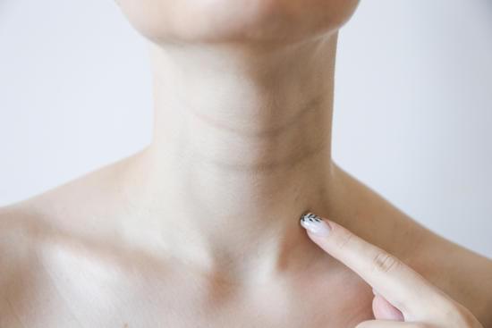목주름 개선 방법: 원인부터 효과적인 관리까지