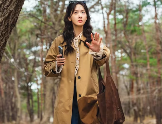 폭군의 셰프 윤아 시야쥬 가방 스웨이드백