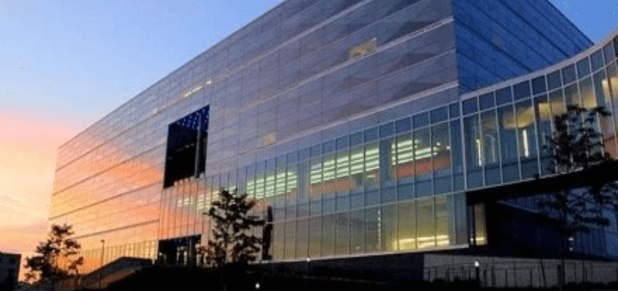 워털루-대학교-University-of-Waterloo