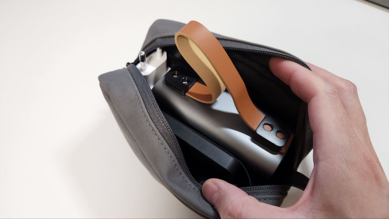 베이스어스파우치