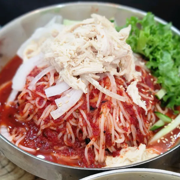 생생정보 고수의 부엌 초계비빔국수 음식점 위치