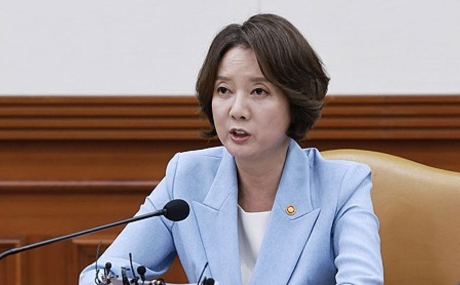 이영18