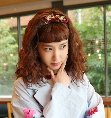 JTBC 금토드라마 &lt;청춘시대2&gt; 송지원 역