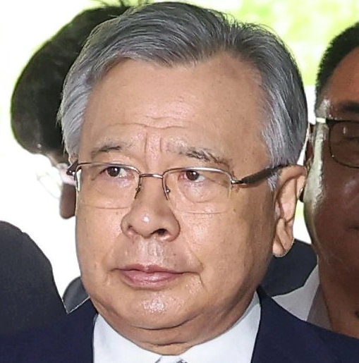 박영수 특검 석방 위치추적기 부착 근황 | 박영수 검사 프로필 나이 고향 학력