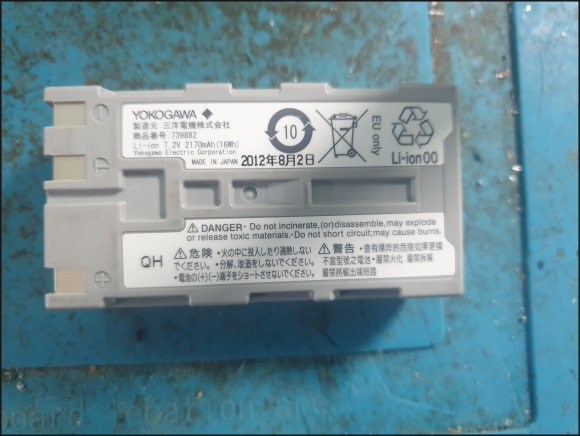 YOKOGAWA OTDR 배터리 뒷면