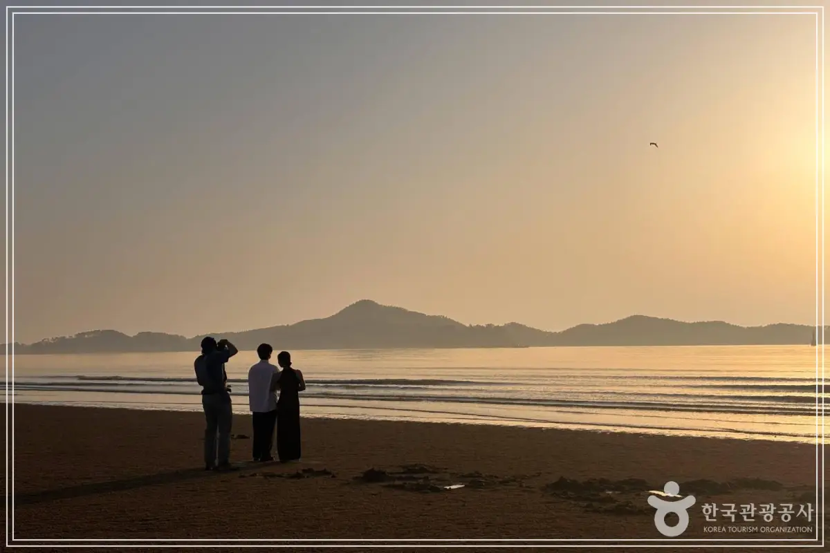 batch_ebdb1aad-92b9-4f16-83e5-1d88e693b2b4