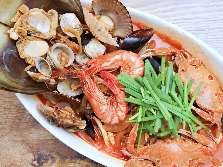 투데이 맛있는 메뉴 특 해물짬뽕, 백짬뽕 하얀 짬뽕 맛있는 식당 추천 통영 맛집