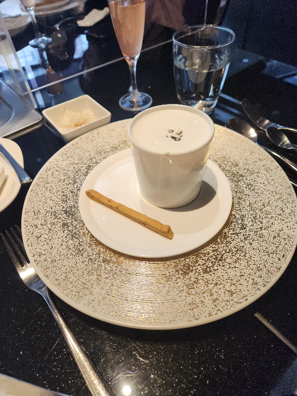 타이베이 샤오롱바오와 대판 야끼: 딘타이펑 vs Goodbeitao, 歐林 vs Mosun Teppanyaki_Mosun Teppanyaki_수프 2