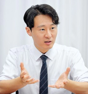 이탄희 국회의원 프로필 나이 고향 학력 지역구