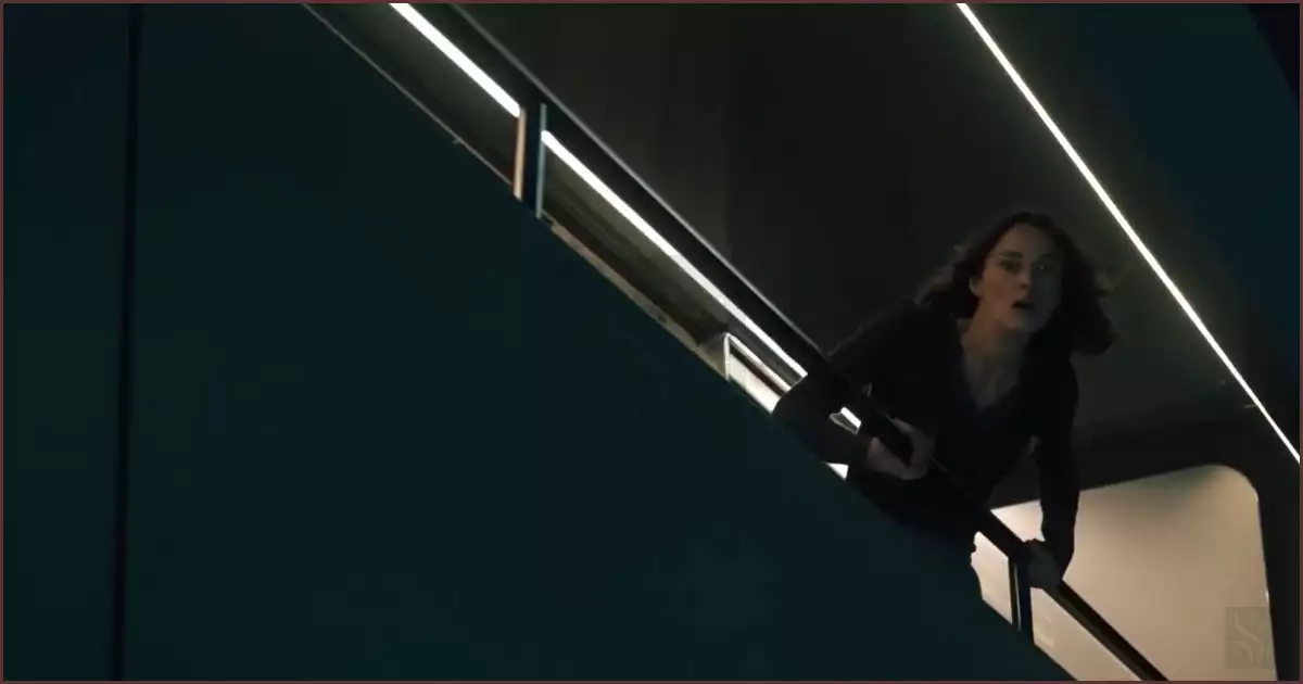 사고를 목격한 로라