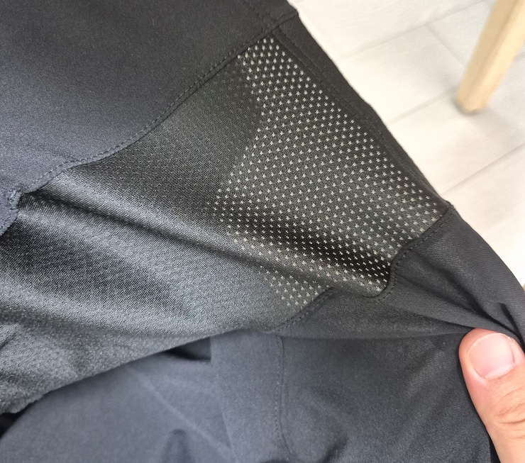 뉴발란스 기능성 러닝 반바지