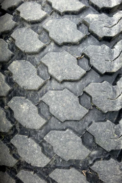 타이어와 적재물의 관계