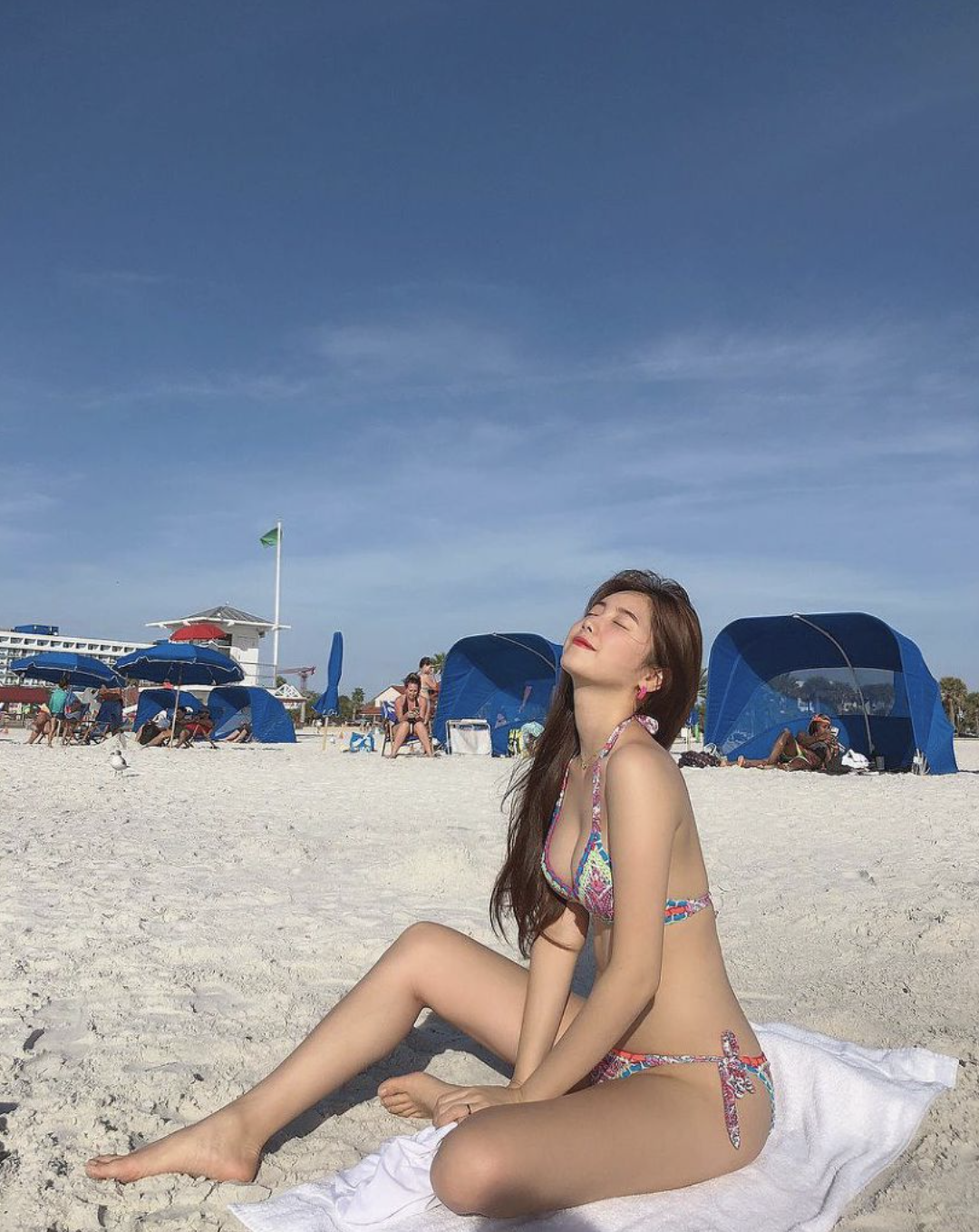 안지현 미국 해변