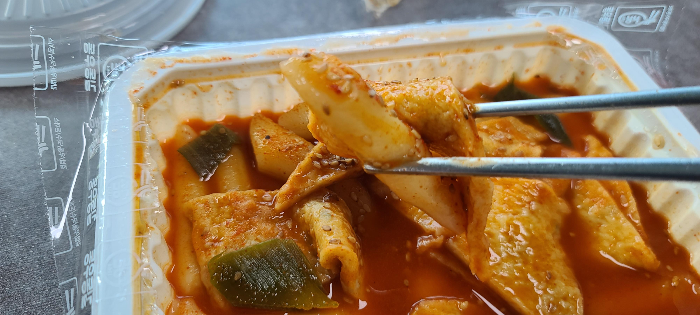 우동맛집 성남맛집 길동우동 얼큰우동 배달 주문음식 구성품 깔끔한고명 시원한국물 우동한젓가락 사장님추천 국물떡볶이