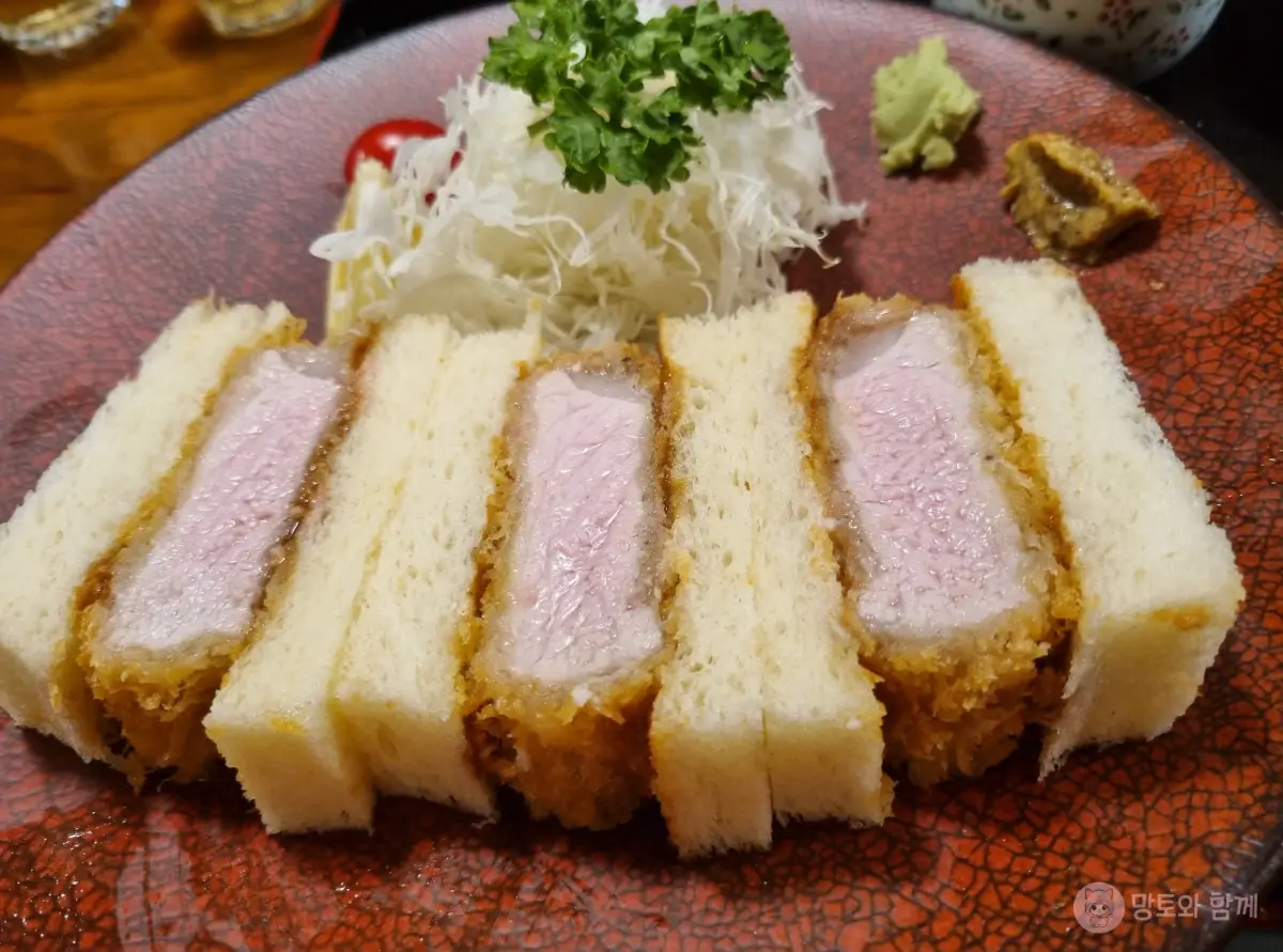 카츠산도