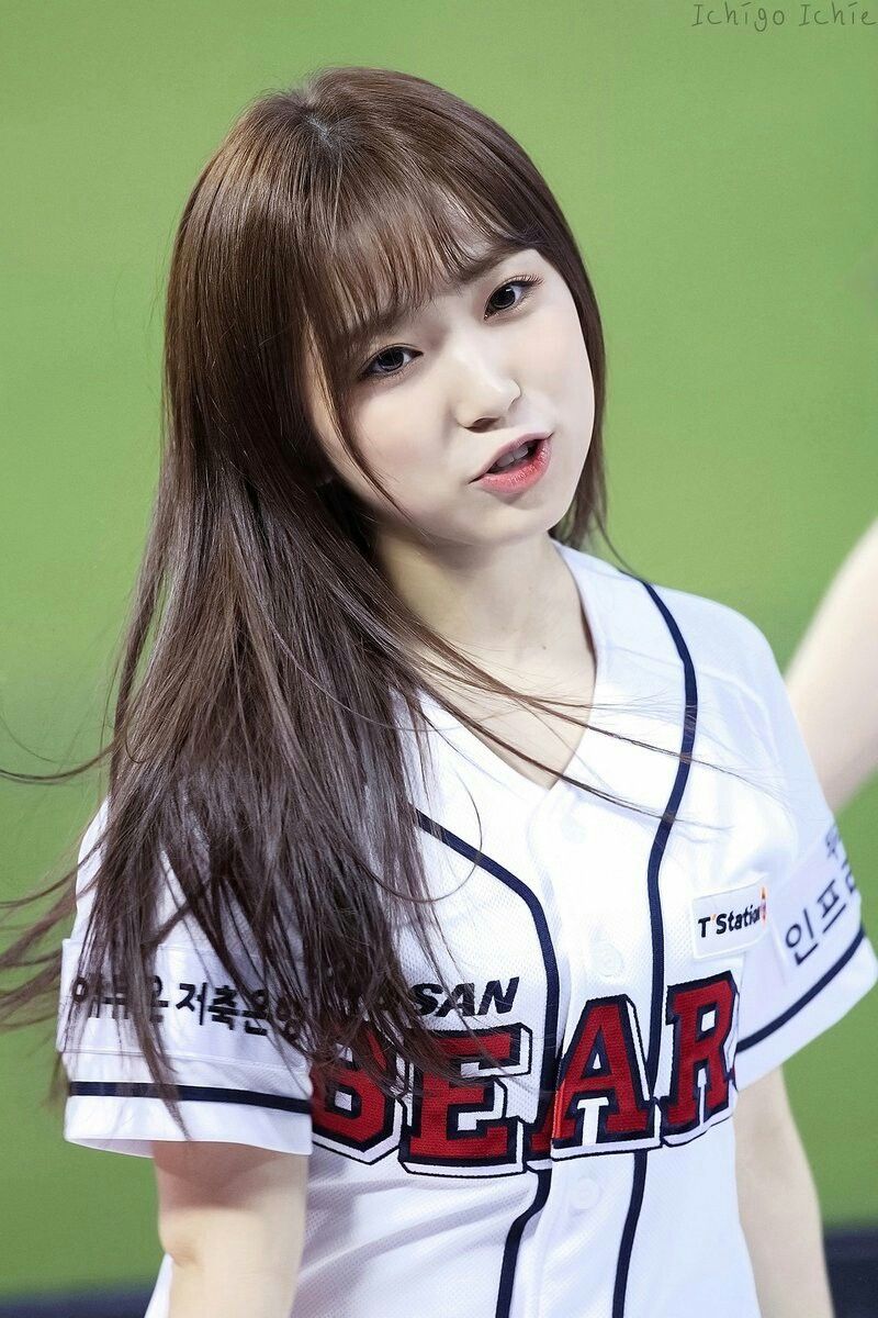 아이즈원 야부키나코 아이즈원 야부키나코