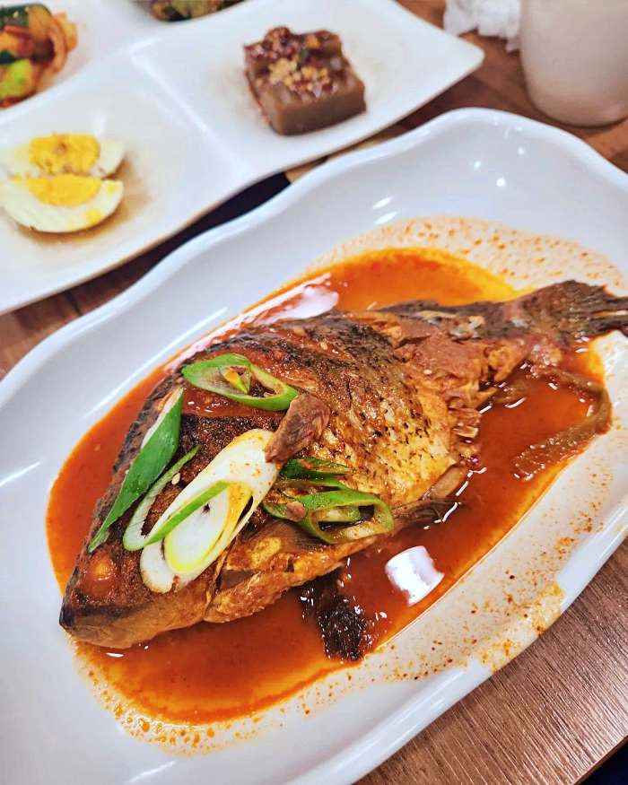 생생정보마당 화성 봉담 메기 빠가사리 참게 민물 매운탕 맛집