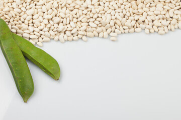 작두콩차 효능은 많이 있습니다. 특히 비염에 최고이고 작두콩차는 환절기에 꼭 필요한 식품이지요