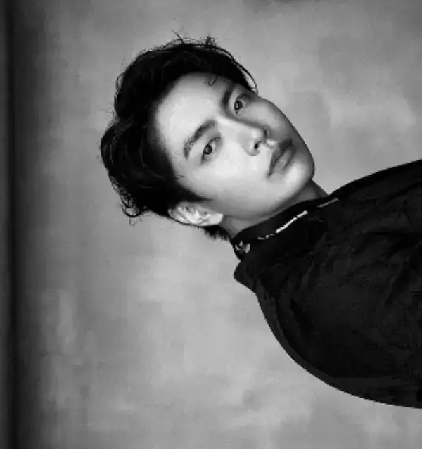 배우-이민기-사진